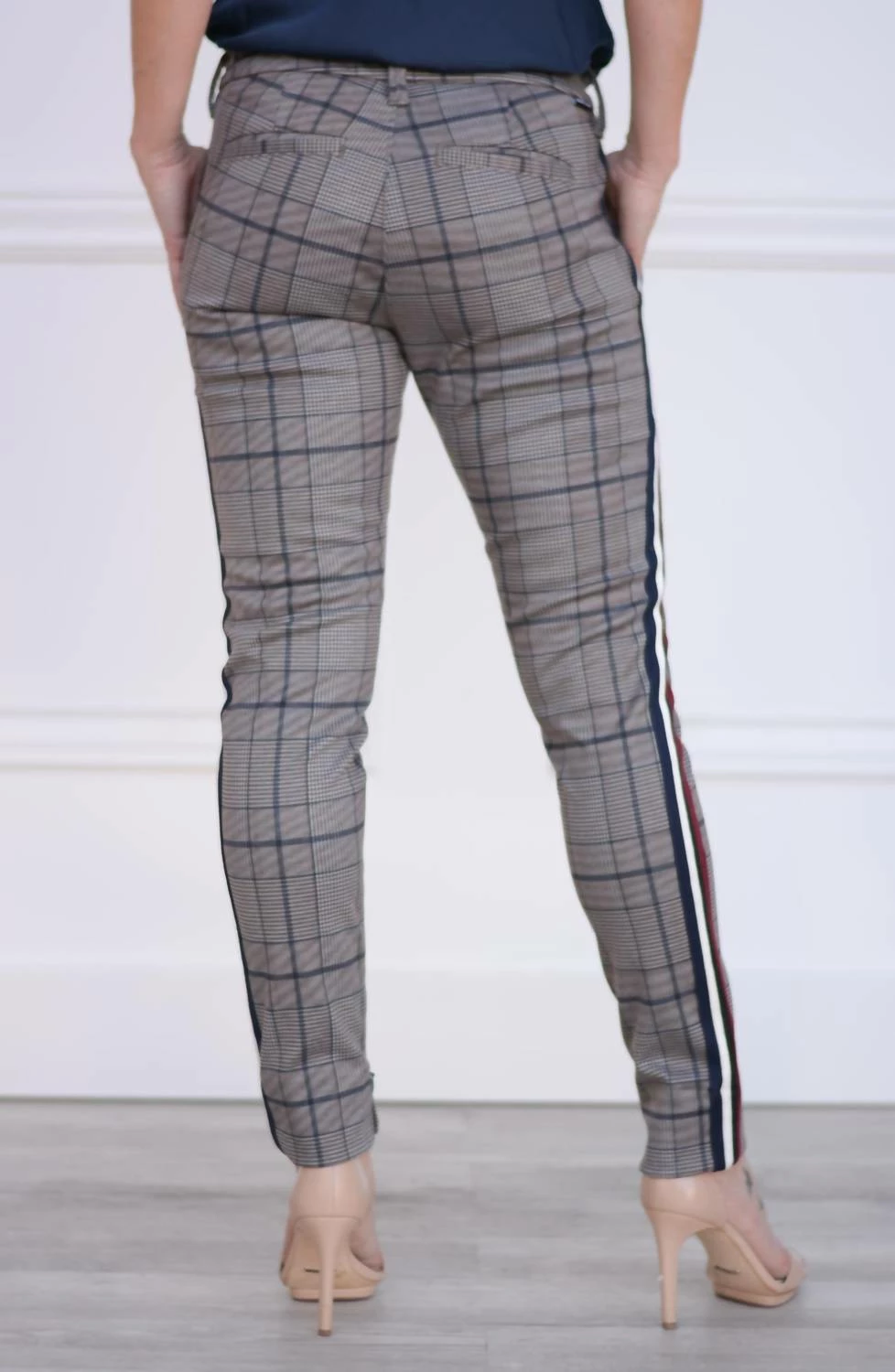 Dear John Denim women Blaire Trouser in Plaid Navy 5 Dear John Denim women Blaire Trouser in Plaid Navy - Image 3