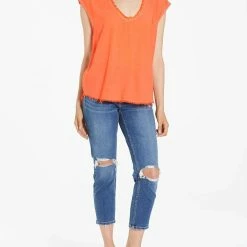 Dear John Denim women Yanis Frayed Poppy Top In Red -Dear John Denim Sales Shop 62c92b8e4e454579a2fa5aae2dcc2842 f61e50b0 9b9d 449f ba4d 92cf9995192b 1080x