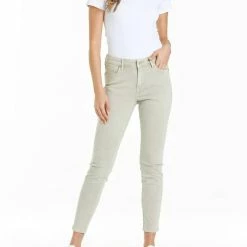 Dear John Denim women Gisele Jeans in Soulfull Gray -Dear John Denim Sales Shop 8b38ece24a0e4c54b5d9c43deb409d75 9f793f05 1694 4076 9389 ec6c3119a4ce 1080x